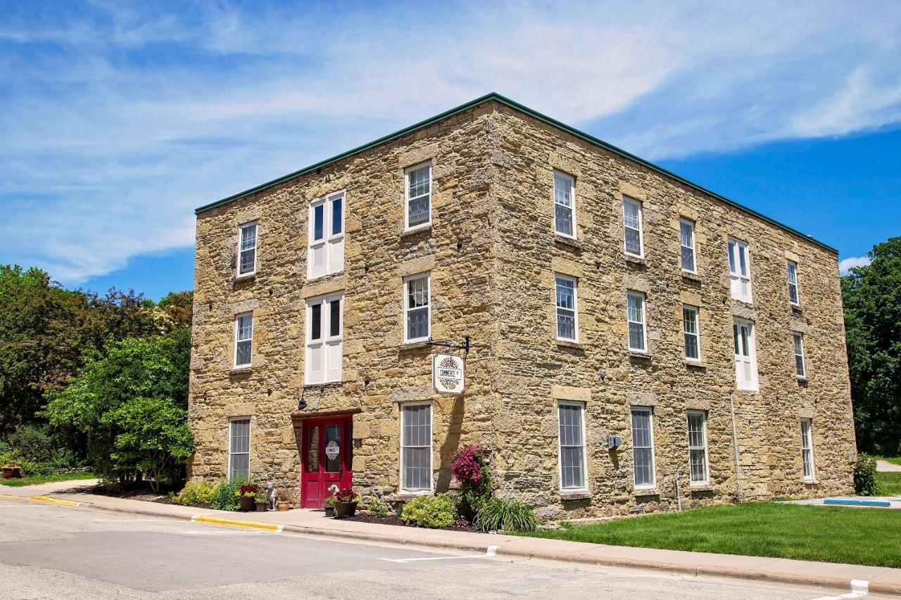 Commerce Street Brewery Hotel Mineral Point Exterior foto